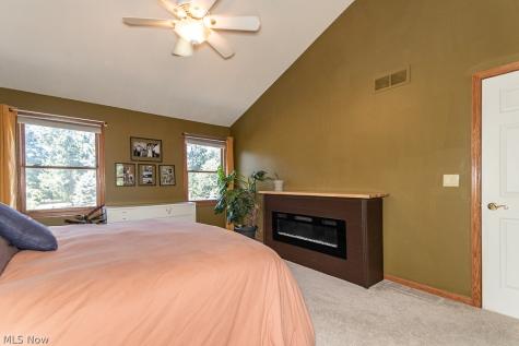 7633 Debonaire Drive Mentor OH 44060