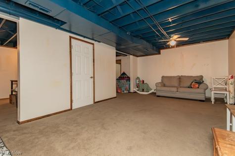 7633 Debonaire Drive Mentor OH 44060