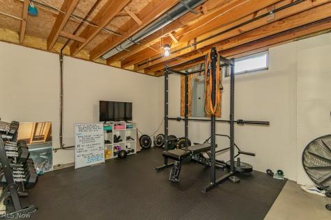 7633 Debonaire Drive Mentor OH 44060