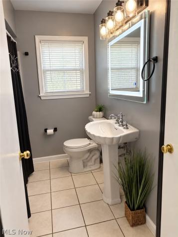 4108 W 49th Street Cleveland OH 44144
