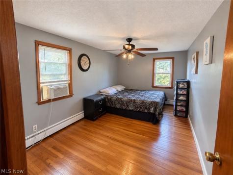 4108 W 49th Street Cleveland OH 44144