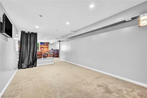 484 Beaumont Drive Fairlawn OH 44333