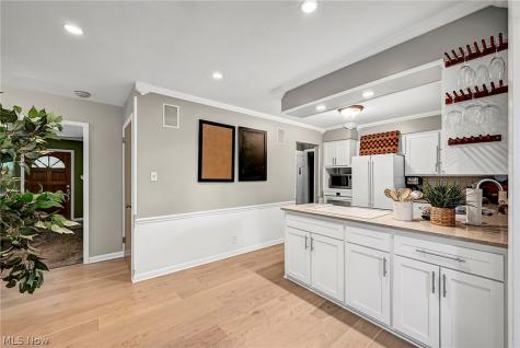 484 Beaumont Drive Fairlawn OH 44333