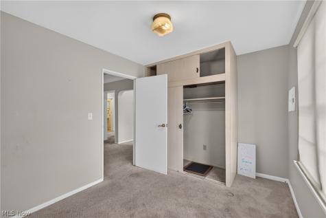 17922 Brazil Road Cleveland OH 44119