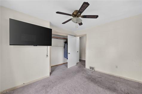 17922 Brazil Road Cleveland OH 44119