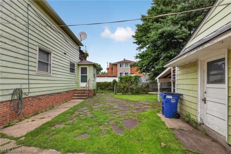17922 Brazil Road Cleveland OH 44119