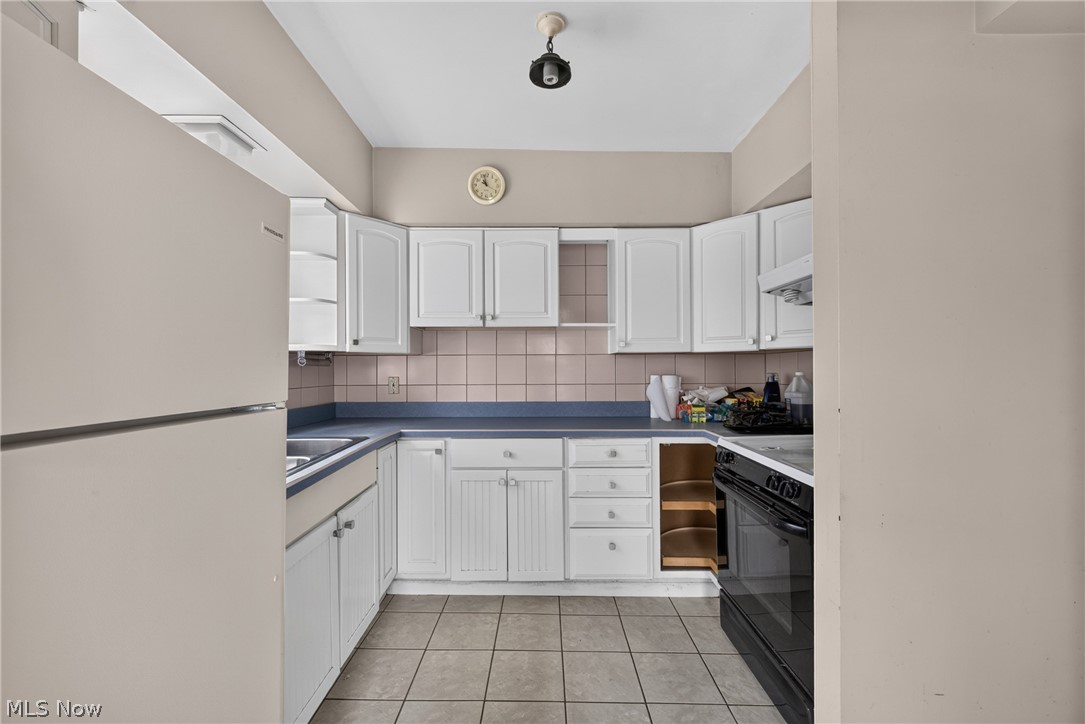 17922 Brazil Road Cleveland OH 44119