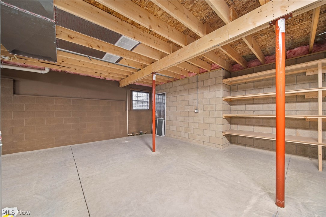 31 Shannon Drive Apple Creek OH 44606