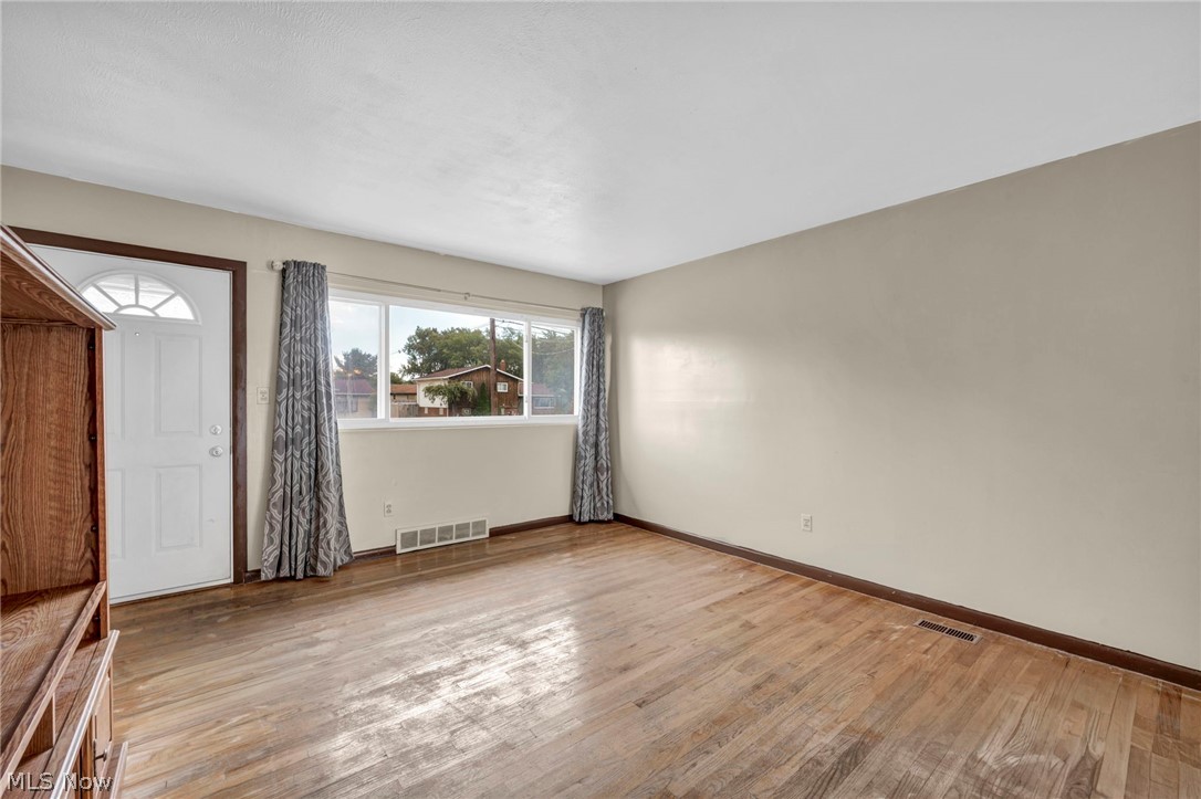 6314 Adair Drive Brook Park OH 44142