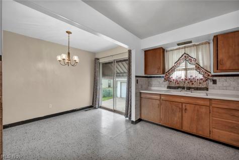 6314 Adair Drive Brook Park OH 44142