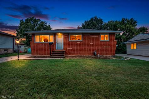 6314 Adair Drive Brook Park OH 44142
