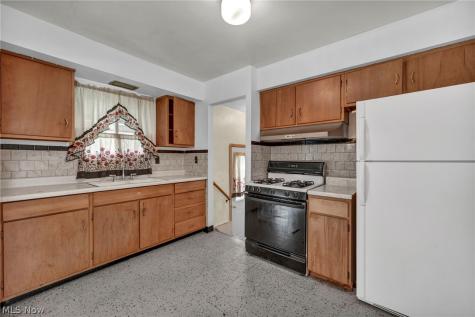 6314 Adair Drive Brook Park OH 44142