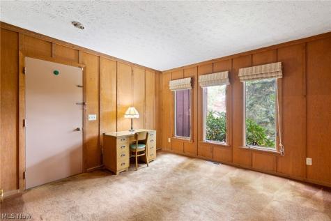 2962 Wildridge Drive NW Massillon OH 44646