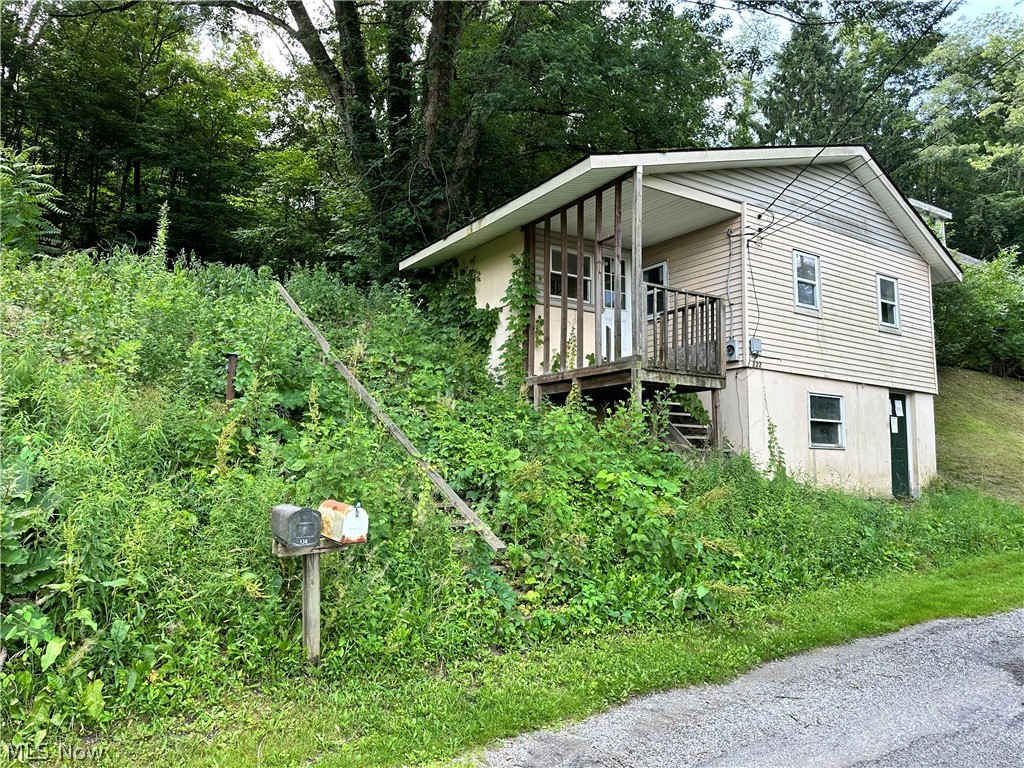 122 Haywood Street East Liverpool OH 43920