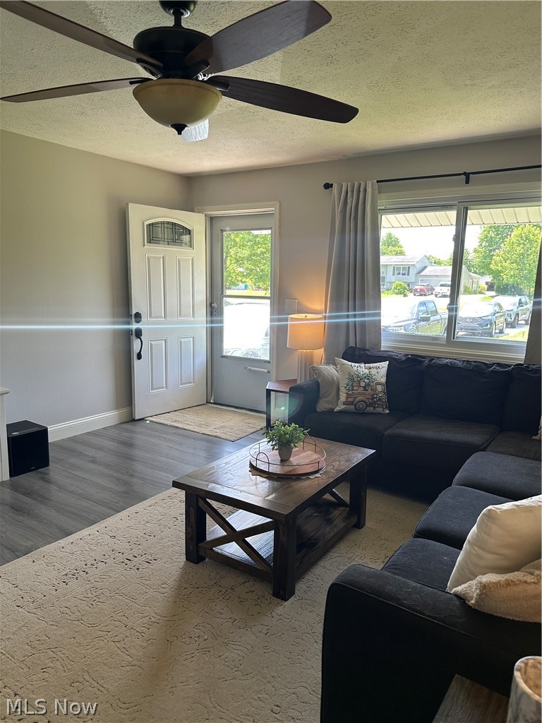 7825 Lester Drive Leroy OH 44077