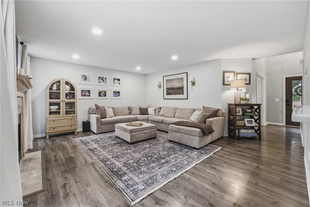 2014 48th Street NE Canton OH 44705