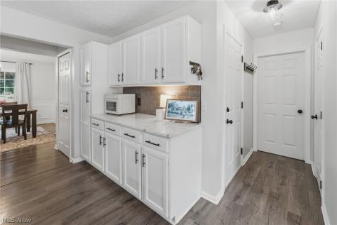 2014 48th Street NE Canton OH 44705