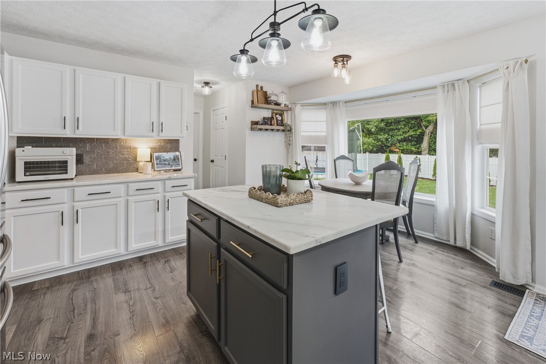 2014 48th Street NE Canton OH 44705