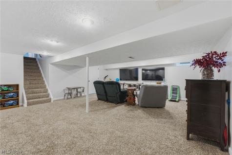2014 48th Street NE Canton OH 44705