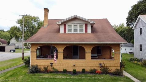 296 W Indiana Avenue Sebring OH 44672