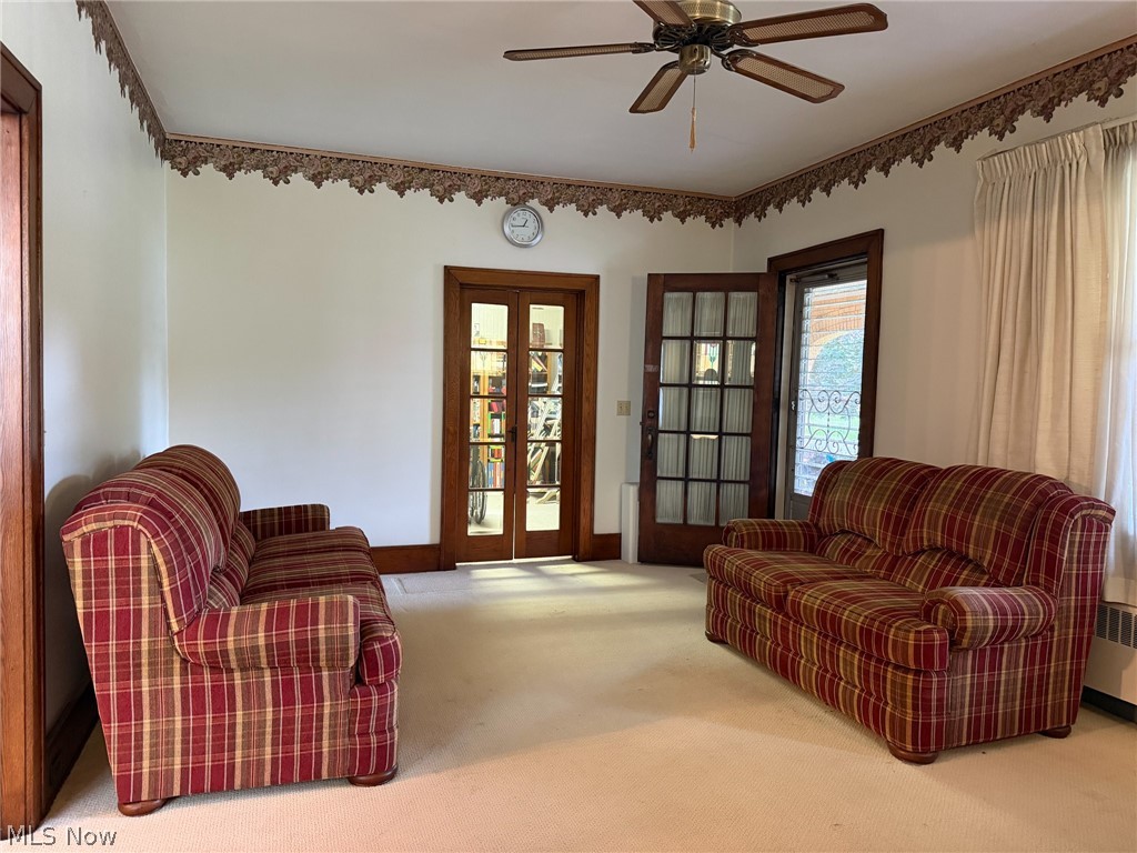 296 W Indiana Avenue Sebring OH 44672