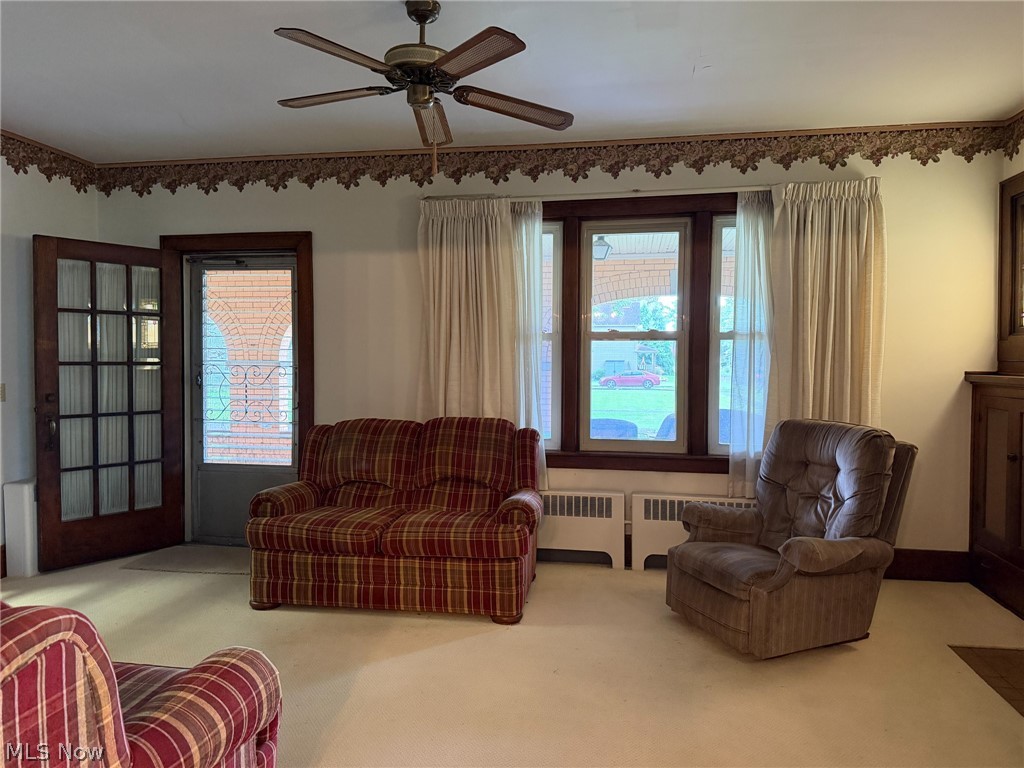 296 W Indiana Avenue Sebring OH 44672