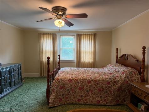 296 W Indiana Avenue Sebring OH 44672