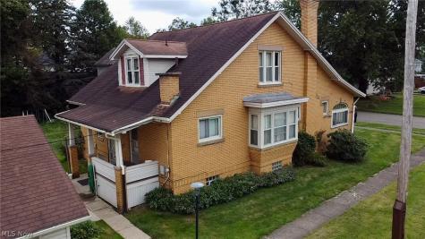 296 W Indiana Avenue Sebring OH 44672