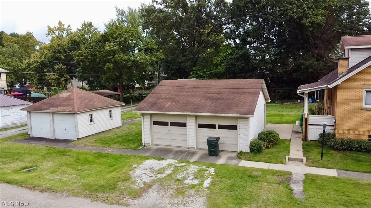 296 W Indiana Avenue Sebring OH 44672