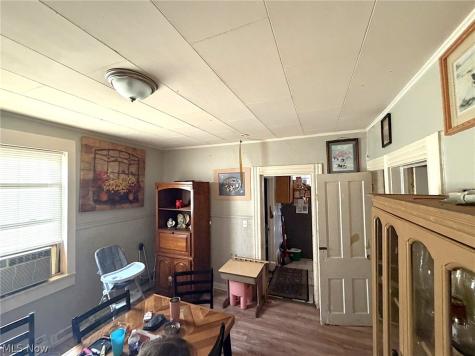 3707 Newark Avenue Cleveland OH 44109