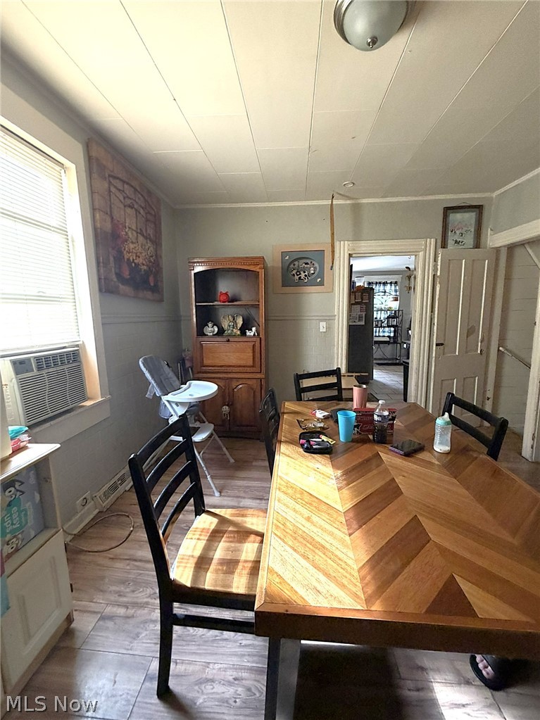 3707 Newark Avenue Cleveland OH 44109