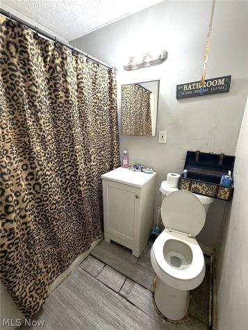 3707 Newark Avenue Cleveland OH 44109