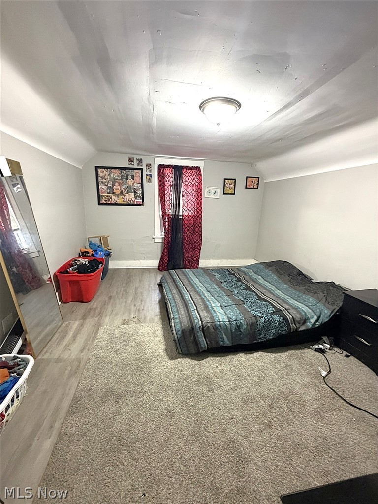 3707 Newark Avenue Cleveland OH 44109