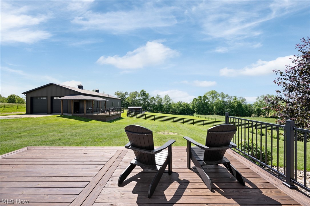 695 SW Lebanon Road Dalton OH 44618