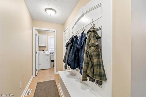 152 Emerald Avenue Streetsboro OH 44241