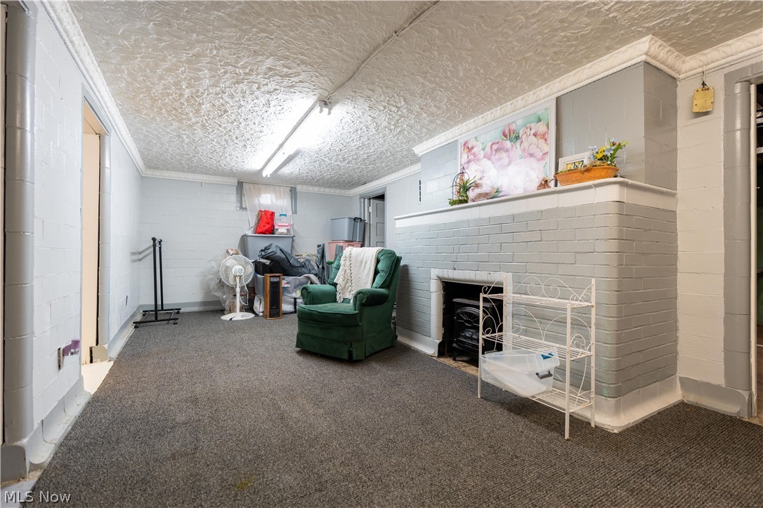 921 E Gorgas Street Louisville OH 44641