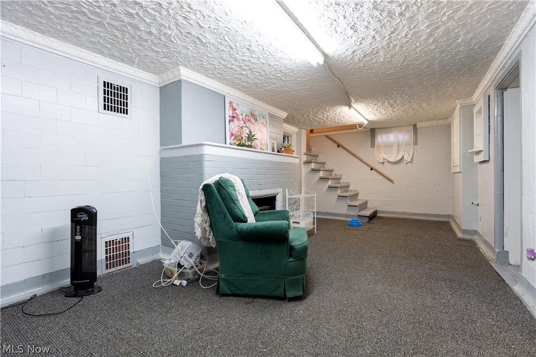 921 E Gorgas Street Louisville OH 44641