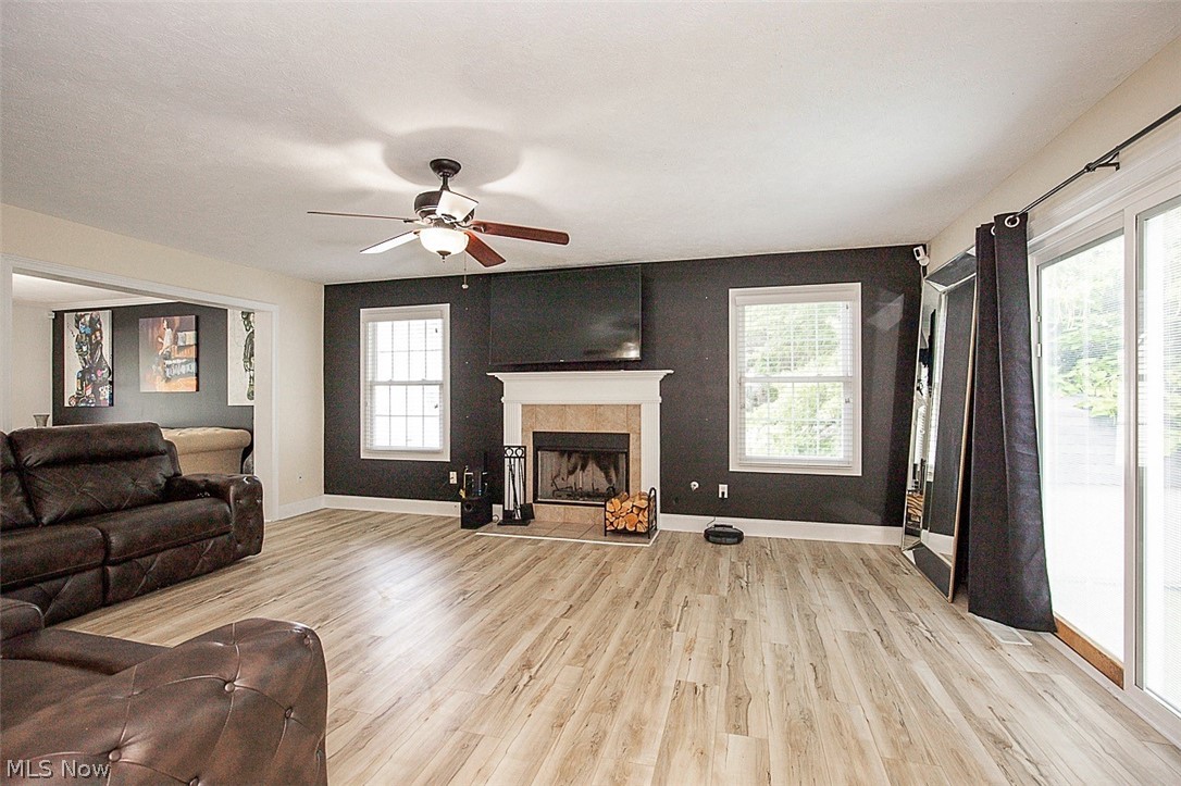 25660 Edgecliff Drive Euclid OH 44132
