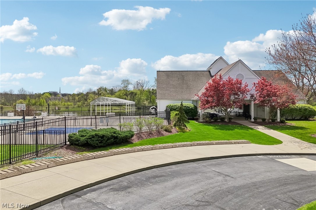 2221 Olde Farm Lane Hudson OH 44236