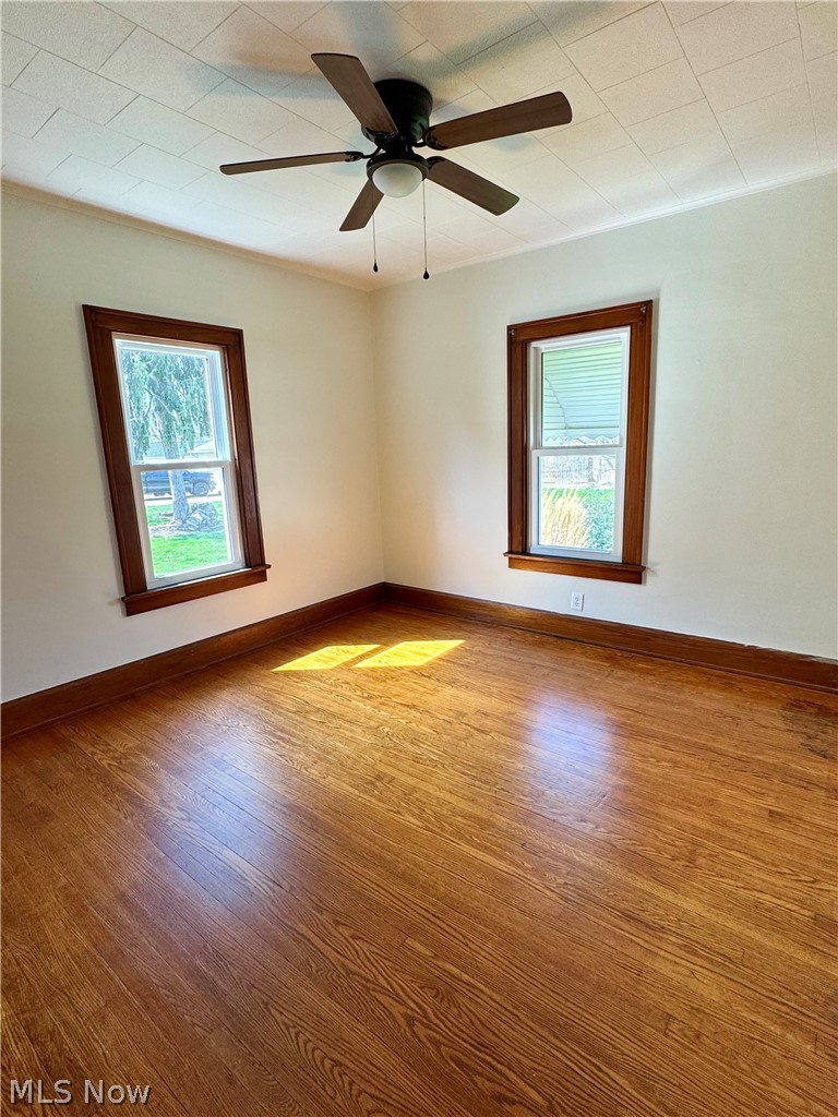 486 Mckinley Avenue Newcomerstown OH 43832