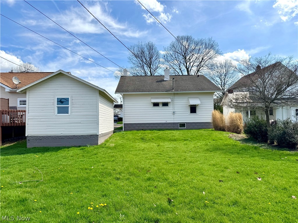 486 Mckinley Avenue Newcomerstown OH 43832