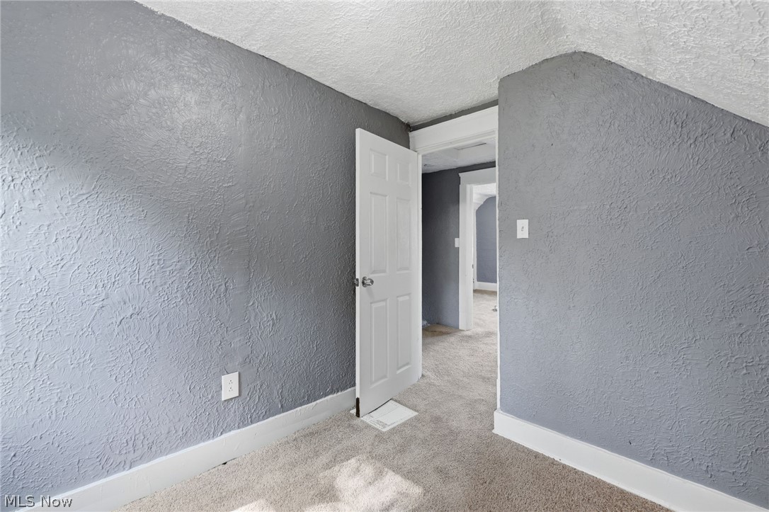 3337 E 143rd Street Cleveland OH 44120