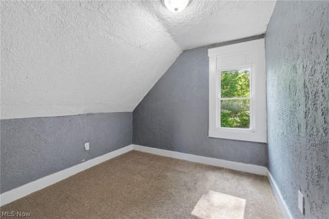 3337 E 143rd Street Cleveland OH 44120