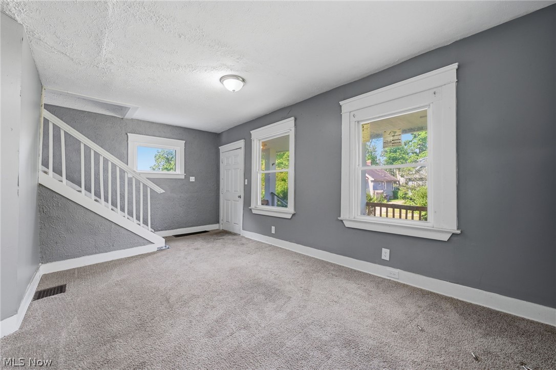 3337 E 143rd Street Cleveland OH 44120