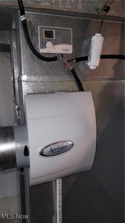 379 Ellen Avenue Akron OH 44305