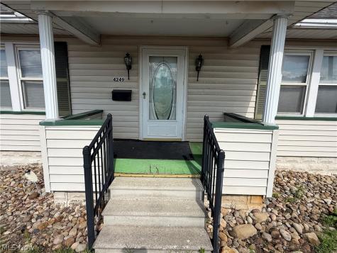 4249 Sunset Boulevard Steubenville OH 43952