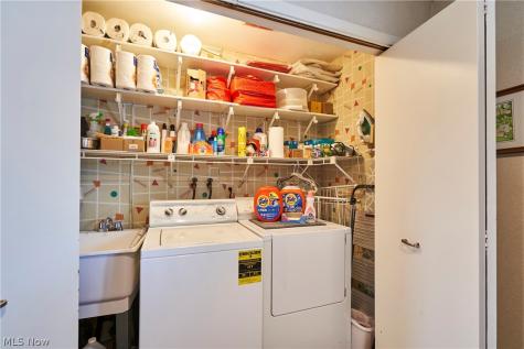 6371 Eastondale Road Mayfield Heights OH 44124