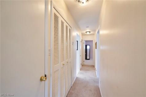 6371 Eastondale Road Mayfield Heights OH 44124