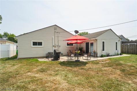 6371 Eastondale Road Mayfield Heights OH 44124