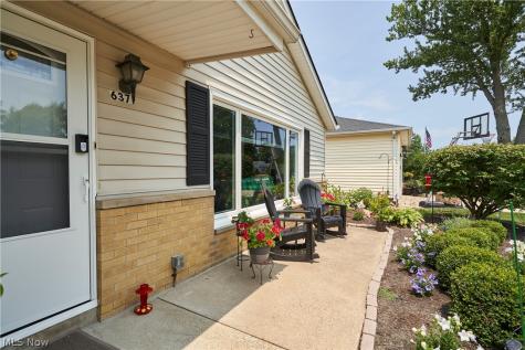 6371 Eastondale Road Mayfield Heights OH 44124